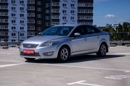 Продажа Ford Mondeo IV 2.0 AT (140 л.с.) 2008 Серебристый в Автодом