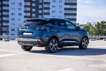 Продажа Peugeot 3008 II Рестайлинг 1.5 AT (130 л.с.) 2020 Синий в Автодом