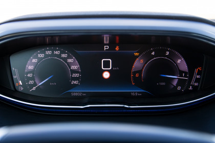 Продажа Peugeot 3008 II Рестайлинг 1.5 AT (130 л.с.) 2020 Синий в Автодом