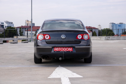 Продажа Volkswagen Passat B6 1.8 AT (160 л.с.) 2008 Черный в Автодом