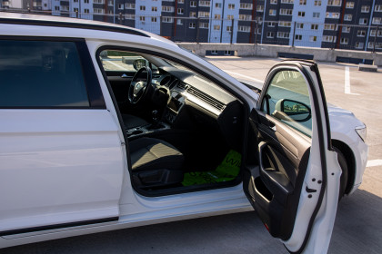 Продажа Volkswagen Passat B8 1.6 MT (120 л.с.) 2018 Белый в Автодом