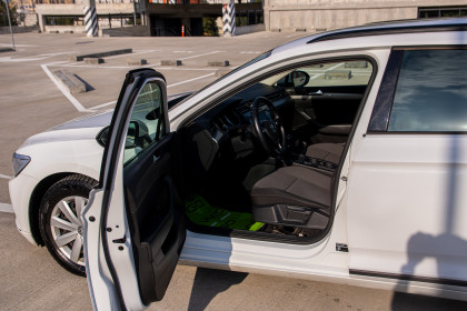 Продажа Volkswagen Passat B8 1.6 MT (120 л.с.) 2018 Белый в Автодом