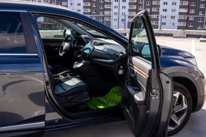 Продажа Honda CR-V V 1.5 CVT (193 л.с.) 2019 Серебристый в Автодом