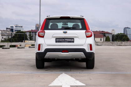 Продажа Geely Emgrand X7 I Рестайлинг 2 2.0 AT (139 л.с.) 2019 Белый в Автодом