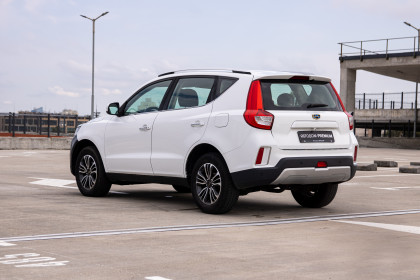 Продажа Geely Emgrand X7 I Рестайлинг 2 2.0 AT (139 л.с.) 2019 Белый в Автодом