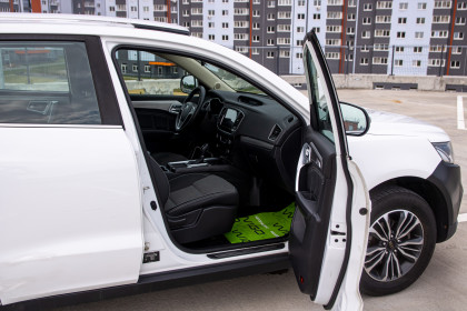 Продажа Geely Emgrand X7 I Рестайлинг 2 2.0 AT (139 л.с.) 2019 Белый в Автодом
