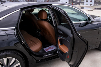 Продажа Audi A6 V (C8) 55 TFSI 3.0 AMT (340 л.с.) 2019 Черный в Автодом