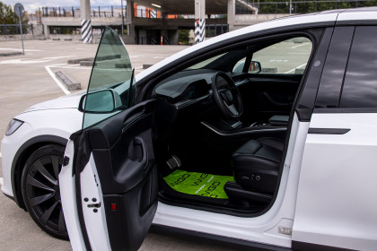 Продажа Tesla Model X I Рестайлинг Plaid 0.0 AT (1035 л.с.) 2023 Белый в Автодом