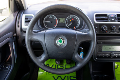 Продажа Skoda Fabia II 1.4 MT (80 л.с.) 2008 Белый в Автодом