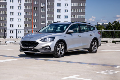 Продажа Ford Focus IV 1.5 AT (120 л.с.) 2020 Серебристый в Автодом