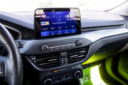 Продажа Ford Focus IV 1.5 AT (120 л.с.) 2020 Серебристый в Автодом