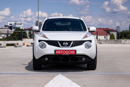 Продажа Nissan Juke I 1.6 CVT (117 л.с.) 2013 Белый в Автодом