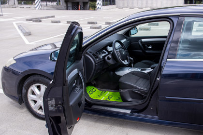 Продажа Renault Laguna III 2.0 AT (150 л.с.) 2008 Синий в Автодом
