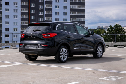 Продажа Renault Kadjar I Рестайлинг 1.5 AMT (115 л.с.) 2020 Черный в Автодом