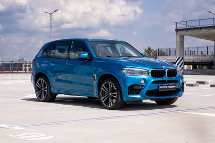 Продажа BMW X5 M II (F85) 4.4 AT (575 л.с.) 2015 Синий в Автодом