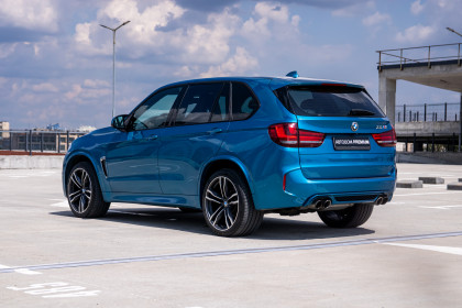 Продажа BMW X5 M II (F85) 4.4 AT (575 л.с.) 2015 Синий в Автодом