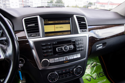 Продажа Mercedes-Benz M-Класс III (W166) 350 3.5 AT (306 л.с.) 2012 Белый в Автодом