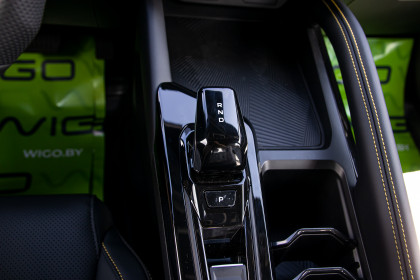 Продажа Geely Coolray I Рестайлинг 1.5 AMT (172 л.с.) 2025 Белый в Автодом