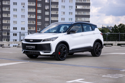 Продажа Geely Coolray I Рестайлинг 1.5 AMT (172 л.с.) 2025 Белый в Автодом