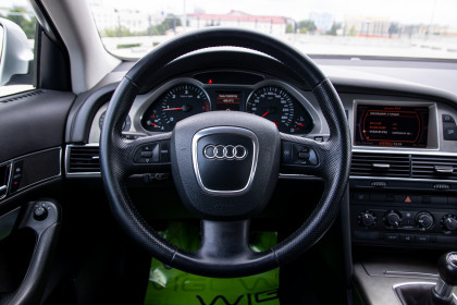 Продажа Audi A6 III (C6) 2.7 MT (180 л.с.) 2006 Серебристый в Автодом