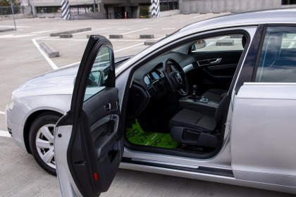Продажа Audi A6 III (C6) 2.7 MT (180 л.с.) 2006 Серебристый в Автодом