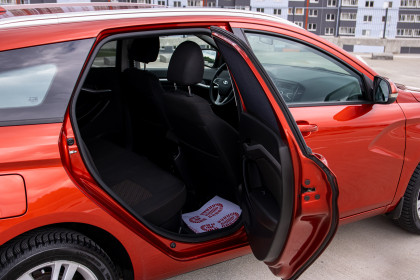 Продажа Lada (ВАЗ) Vesta I SW 1.8 AMT (122 л.с.) 2018 Красный в Автодом