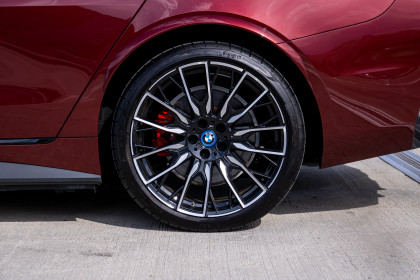Продажа BMW i4 G26 M50 0.0 AT (544 л.с.) 2023 Красный в Автодом