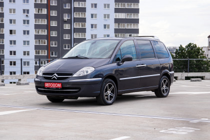 Купить Citroen C8 I Рестайлинг 2.0 MT (138 л.с.) 2010 Серый в Автодом Продажа Citroen C8 I Рестайлинг 2.0 MT (138 л.с.) 2010 Серый в Автодом