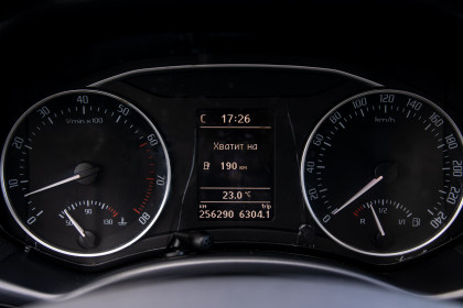 Продажа Skoda Octavia II (A5) Рестайлинг 1.2 MT (105 л.с.) 2010 Белый в Автодом