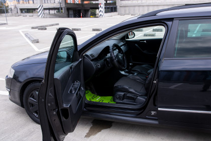 Продажа Volkswagen Passat B6 2.0 MT (140 л.с.) 2005 Черный в Автодом