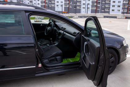 Продажа Volkswagen Passat B6 2.0 MT (140 л.с.) 2005 Черный в Автодом