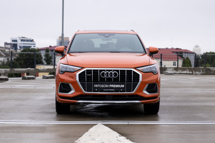 Продажа Audi Q3 II (F3) 40 TFSI 2.0 AT (187 л.с.) 2020 Оранжевый в Автодом