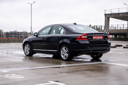 Продажа Volvo S80 II Рестайлинг 2.5 AT (231 л.с.) 2010 Черный в Автодом