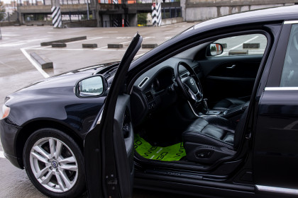 Продажа Volvo S80 II Рестайлинг 2.5 AT (231 л.с.) 2010 Черный в Автодом