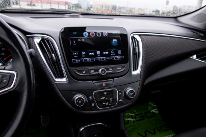 Продажа Chevrolet Malibu IX 1.5 AT (160 л.с.) 2016 Белый в Автодом