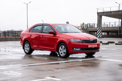 Продажа Skoda Rapid I Рестайлинг 1.6 MT (90 л.с.) 2019 Красный в Автодом