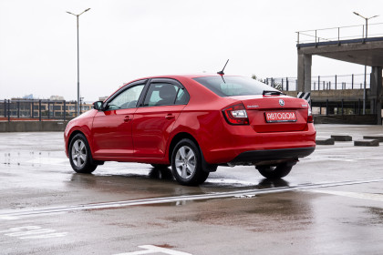 Продажа Skoda Rapid I Рестайлинг 1.6 MT (90 л.с.) 2019 Красный в Автодом