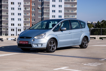 Продажа Ford S-MAX I 2.0 MT (140 л.с.) 2006 Серебристый в Автодом