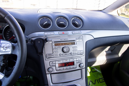 Продажа Ford S-MAX I 2.0 MT (140 л.с.) 2006 Серебристый в Автодом