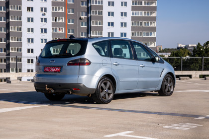 Продажа Ford S-MAX I 2.0 MT (140 л.с.) 2006 Серебристый в Автодом