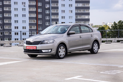 Купить Skoda Rapid I 1.6 MT (105 л.с.) 2014 Белый в Автодом Продажа Skoda Rapid I 1.6 MT (105 л.с.) 2014 Белый в Автодом