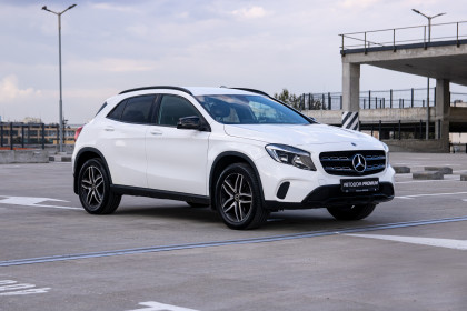 Продажа Mercedes-Benz GLA I (X156) Рестайлинг 200 1.6 AMT (150 л.с.) 2018 Белый в Автодом