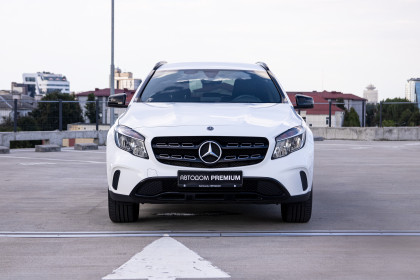 Продажа Mercedes-Benz GLA I (X156) Рестайлинг 200 1.6 AMT (150 л.с.) 2018 Белый в Автодом