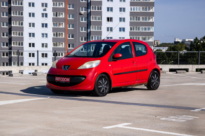 Продажа Peugeot 107 I 1.0 AMT (68 л.с.) 2007 Красный в Автодом