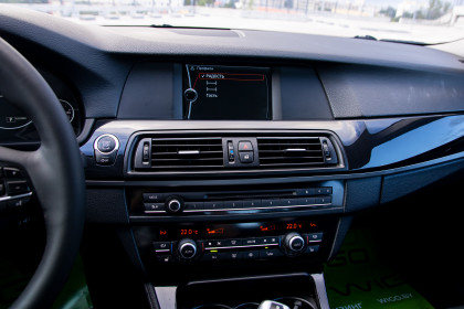 Продажа BMW 5 серии VI (F10/F11/F07) 520d 2.0 AT (184 л.с.) 2012 Черный в Автодом