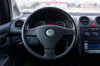 Продажа Volkswagen Caddy III 1.4 MT (80 л.с.) 2008 Красный в Автодом