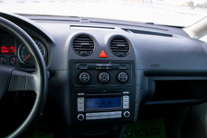 Продажа Volkswagen Caddy III 1.4 MT (80 л.с.) 2008 Красный в Автодом
