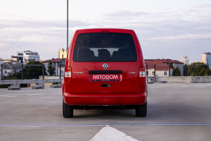 Продажа Volkswagen Caddy III 1.4 MT (80 л.с.) 2008 Красный в Автодом