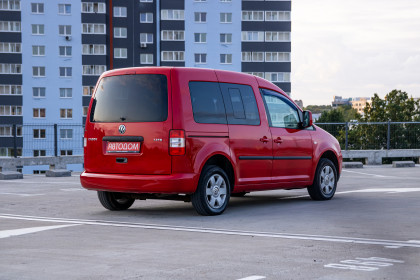 Продажа Volkswagen Caddy III 1.4 MT (80 л.с.) 2008 Красный в Автодом