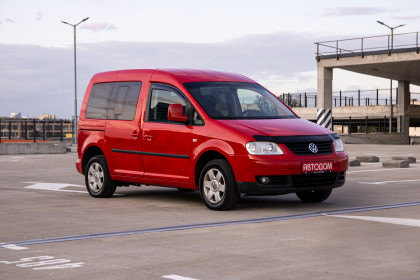 Продажа Volkswagen Caddy III 1.4 MT (80 л.с.) 2008 Красный в Автодом